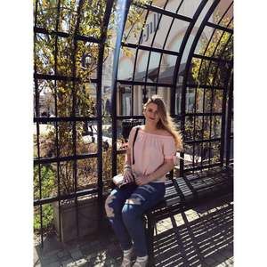 Meet your Posher, Kara